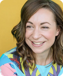 Sarah Evans profile pic